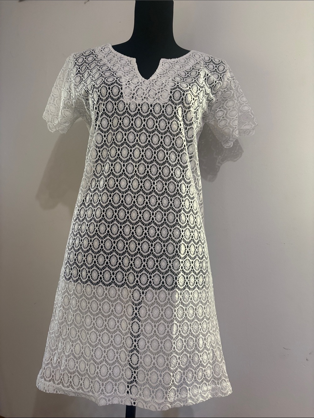 NWOT Nimes Cote d’Azur White Lace Short-Sleeve Swim Cover Up LSz